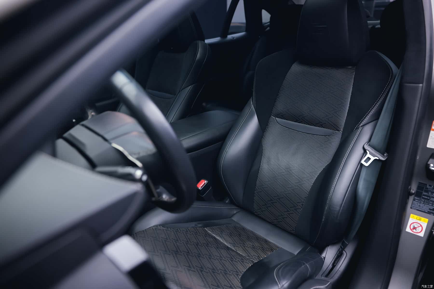 Lexus LS, 2018 24