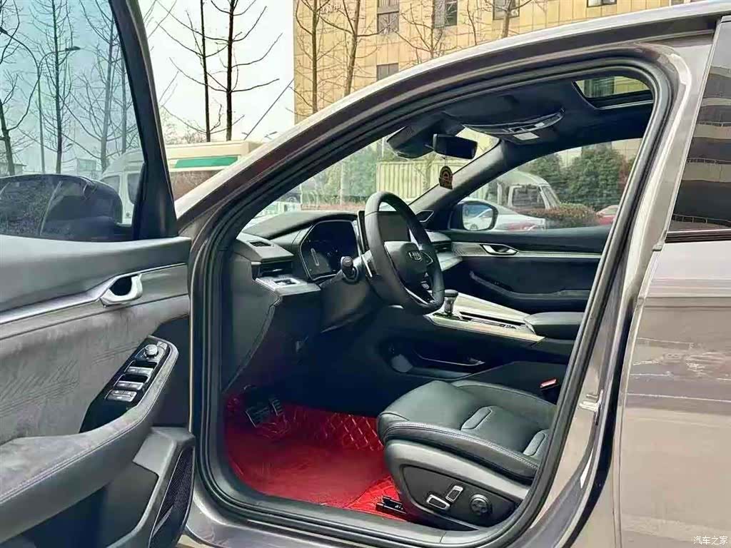 Geely Preface, 2024 4