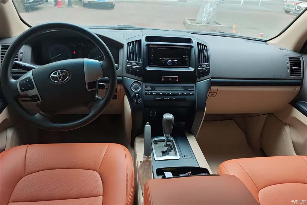 Toyota Land Cruiser, 2015 12