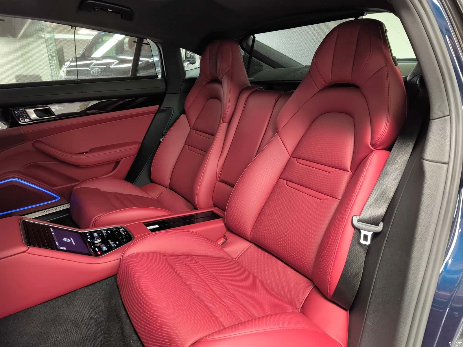 Porsche Panamera, 2018 19