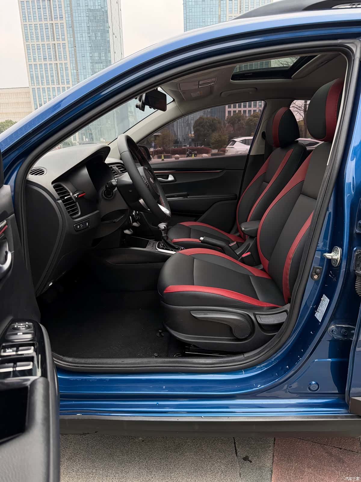 Kia KX, 2019 4