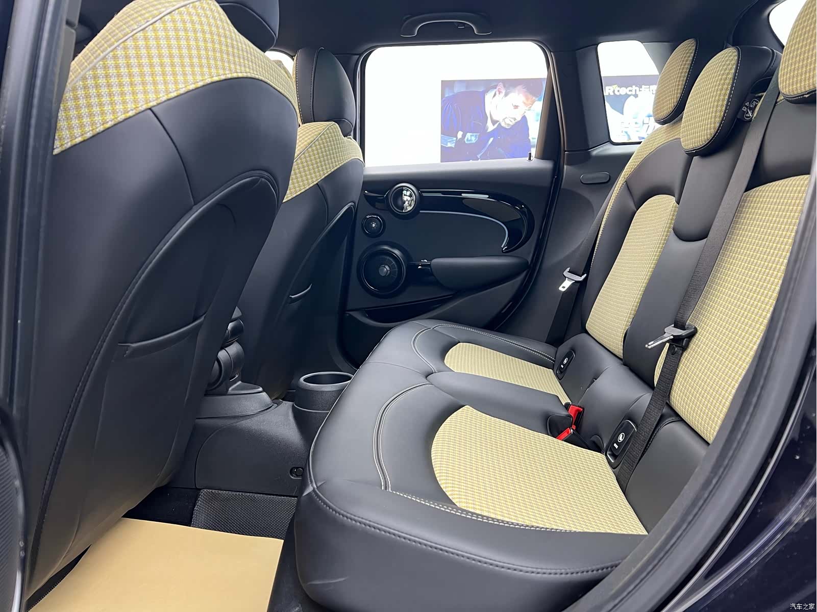 Mini Cooper, 2023 22