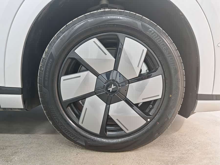 XPeng X9 2026, фото 15