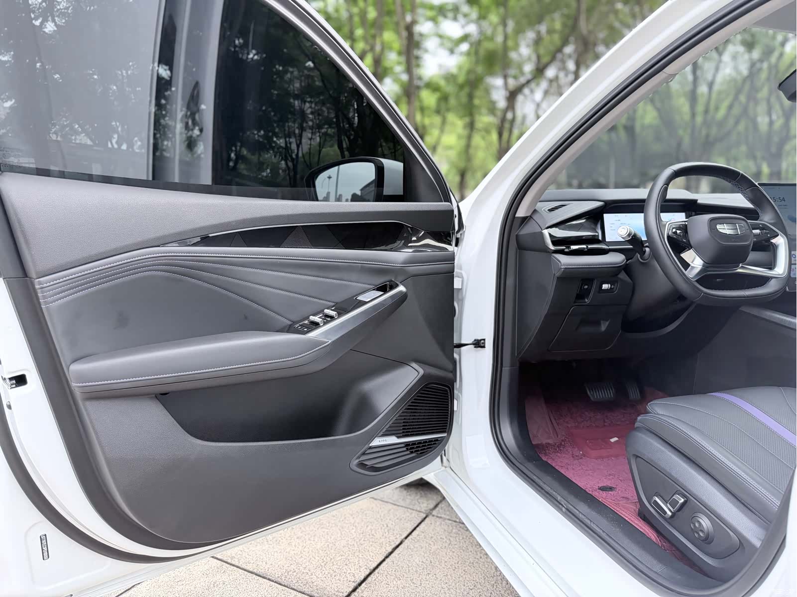 Geely Preface, 2025 8