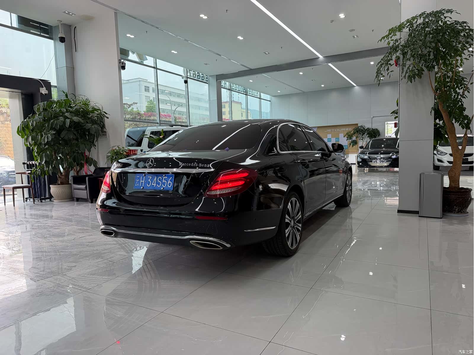Mercedes-Benz E-Class, 2016 15
