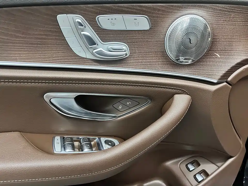 Mercedes-Benz E-class Mercedes-Benz E-class