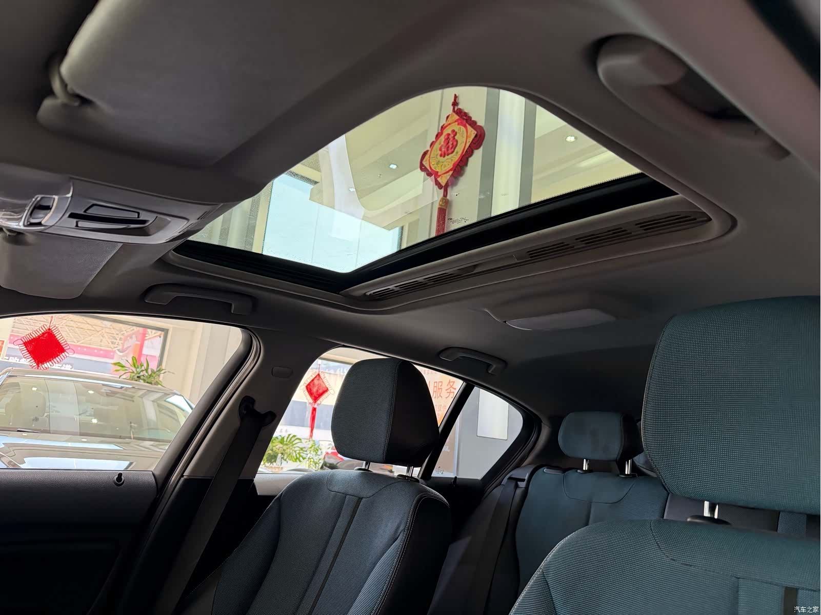 BMW 1 Series, 2012 все фото