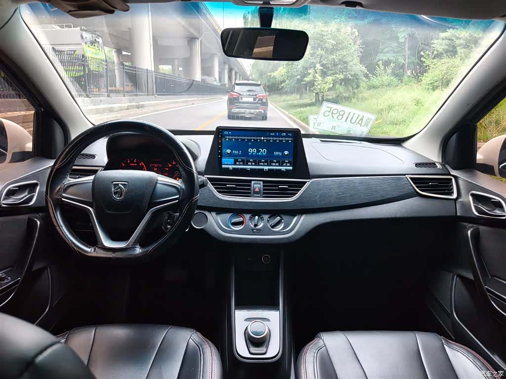 Wuling 310, 2018 11