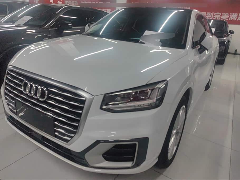 Audi Q2L