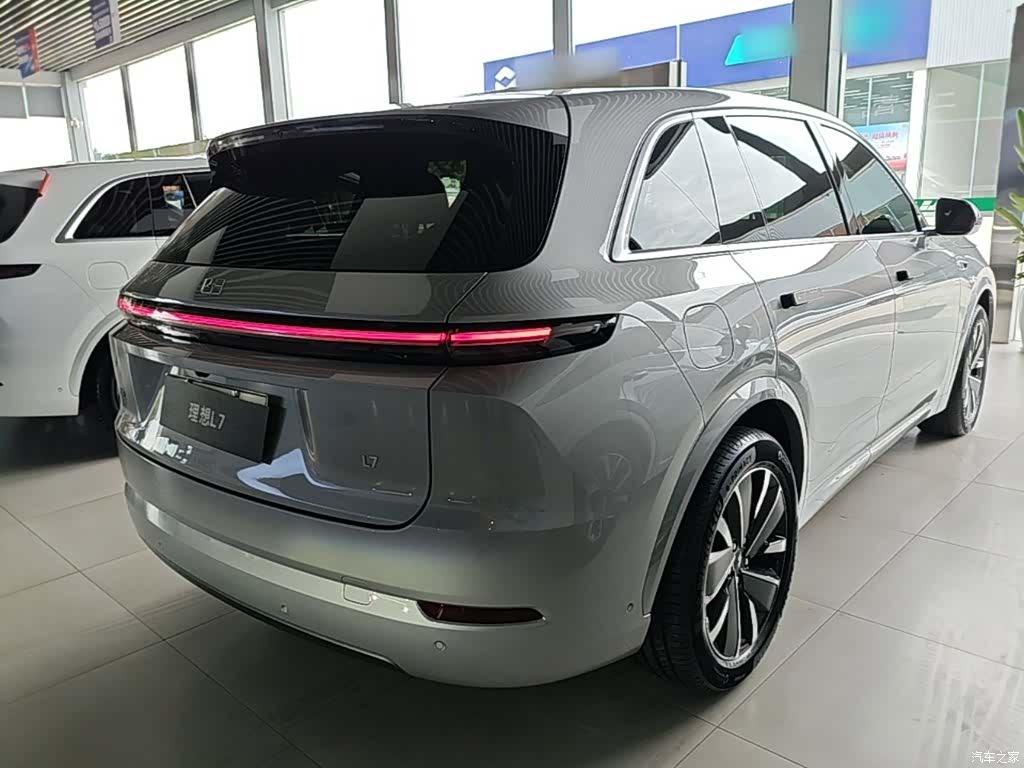 Li Auto L7, 2025 7