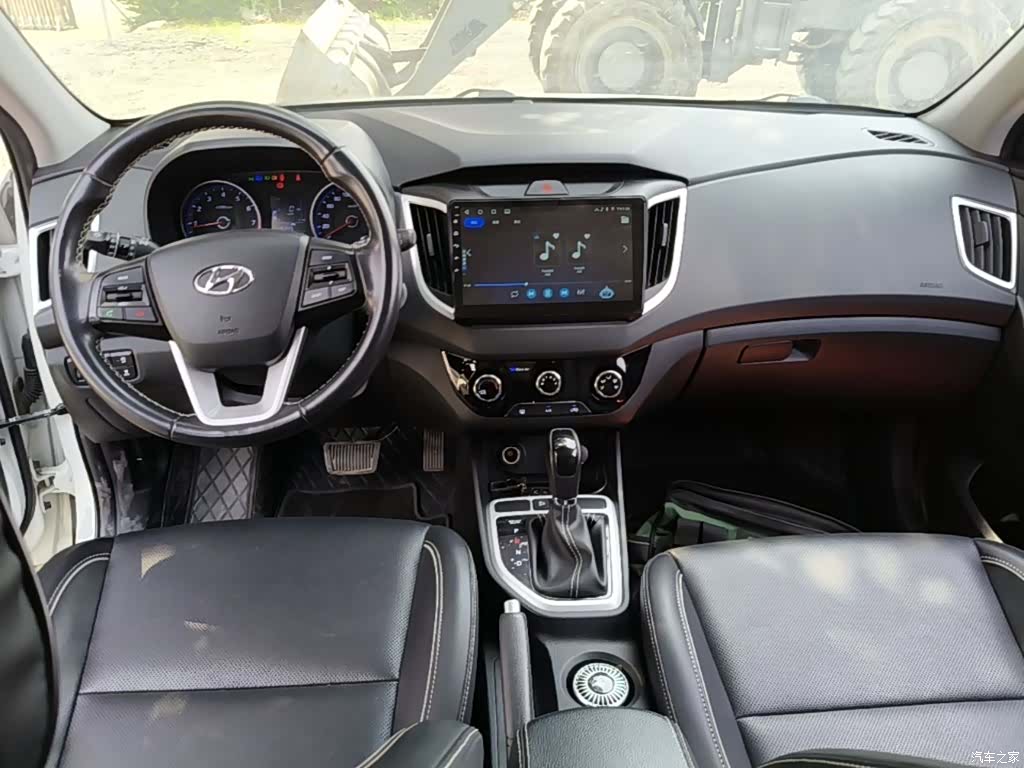 Hyundai ix25, 2018 10