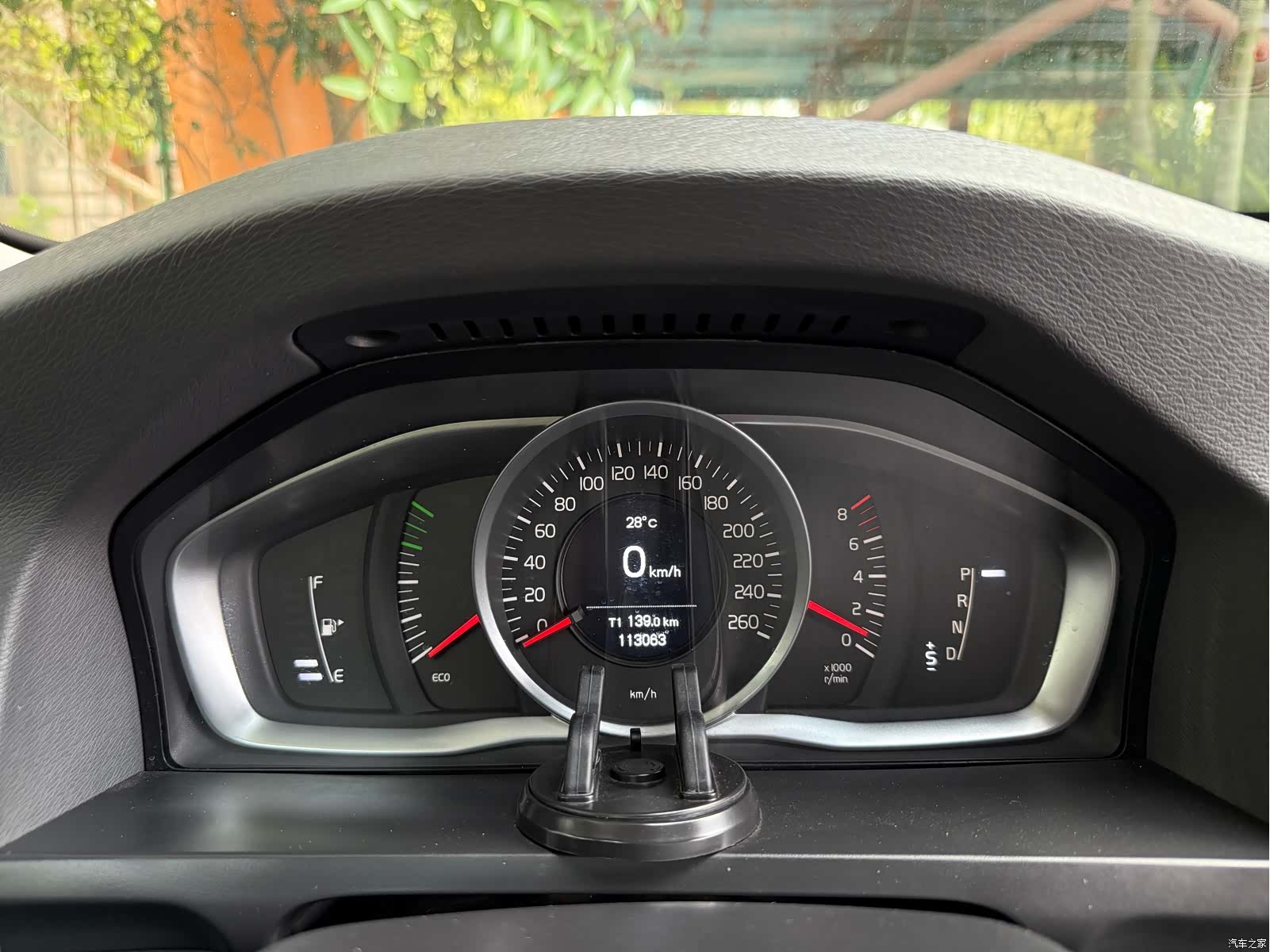 Volvo S60, 2015 18