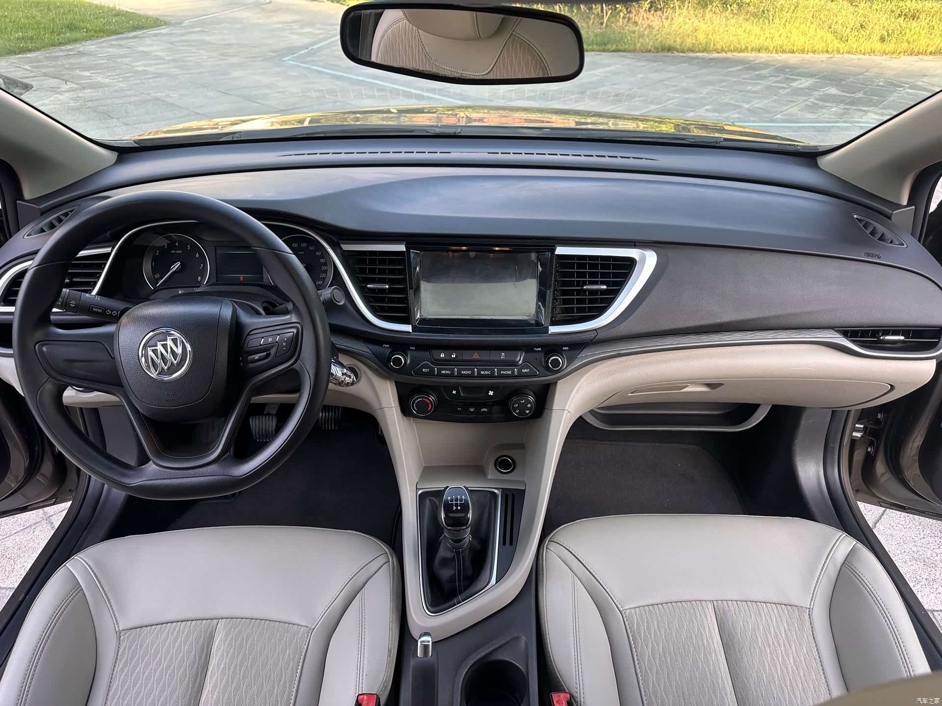 Buick 15N, 2017 10
