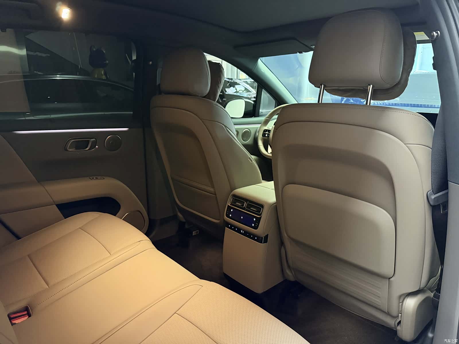 Li Auto i6, 2026 7
