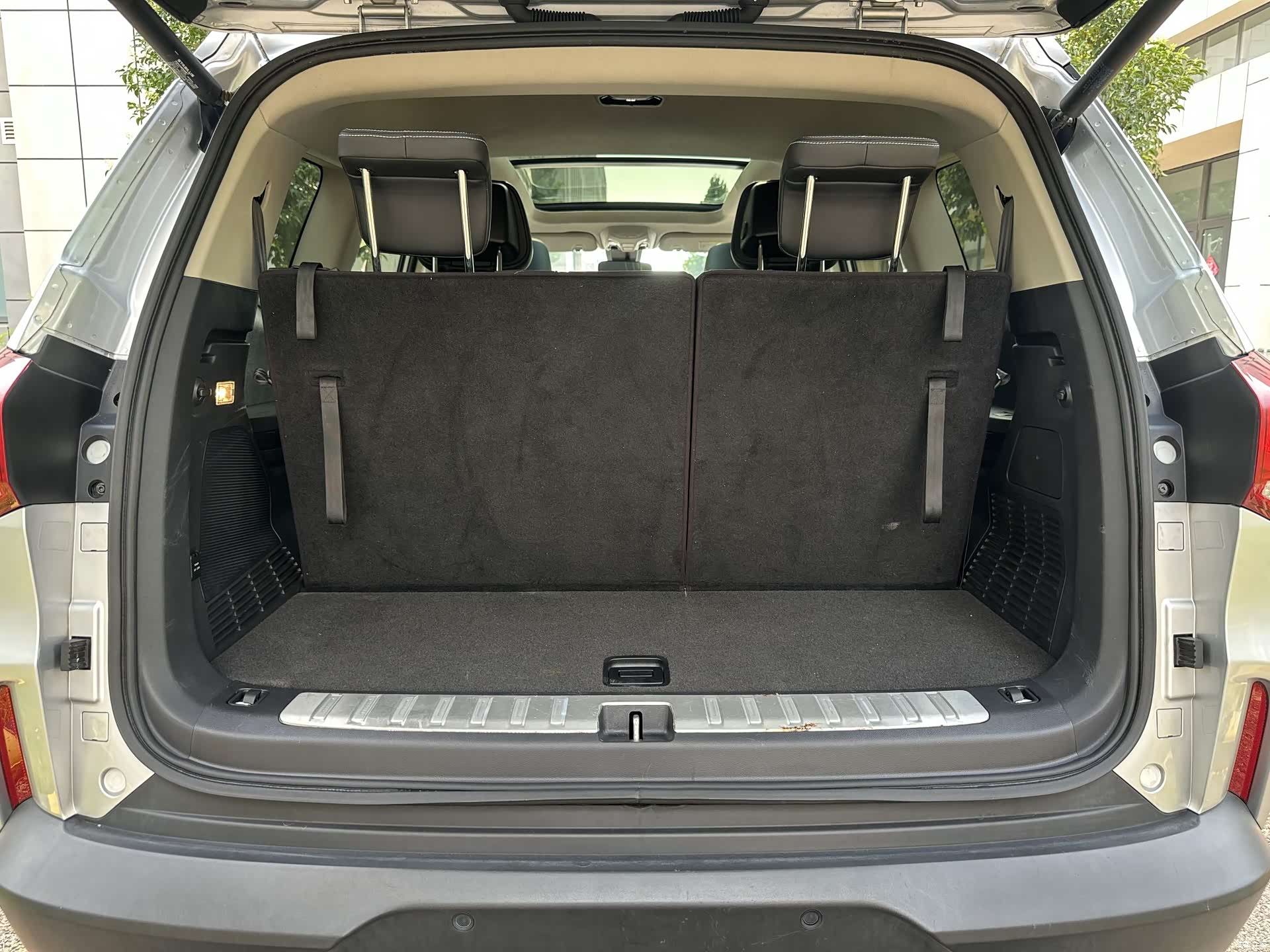 Maxus D90, 2018 8