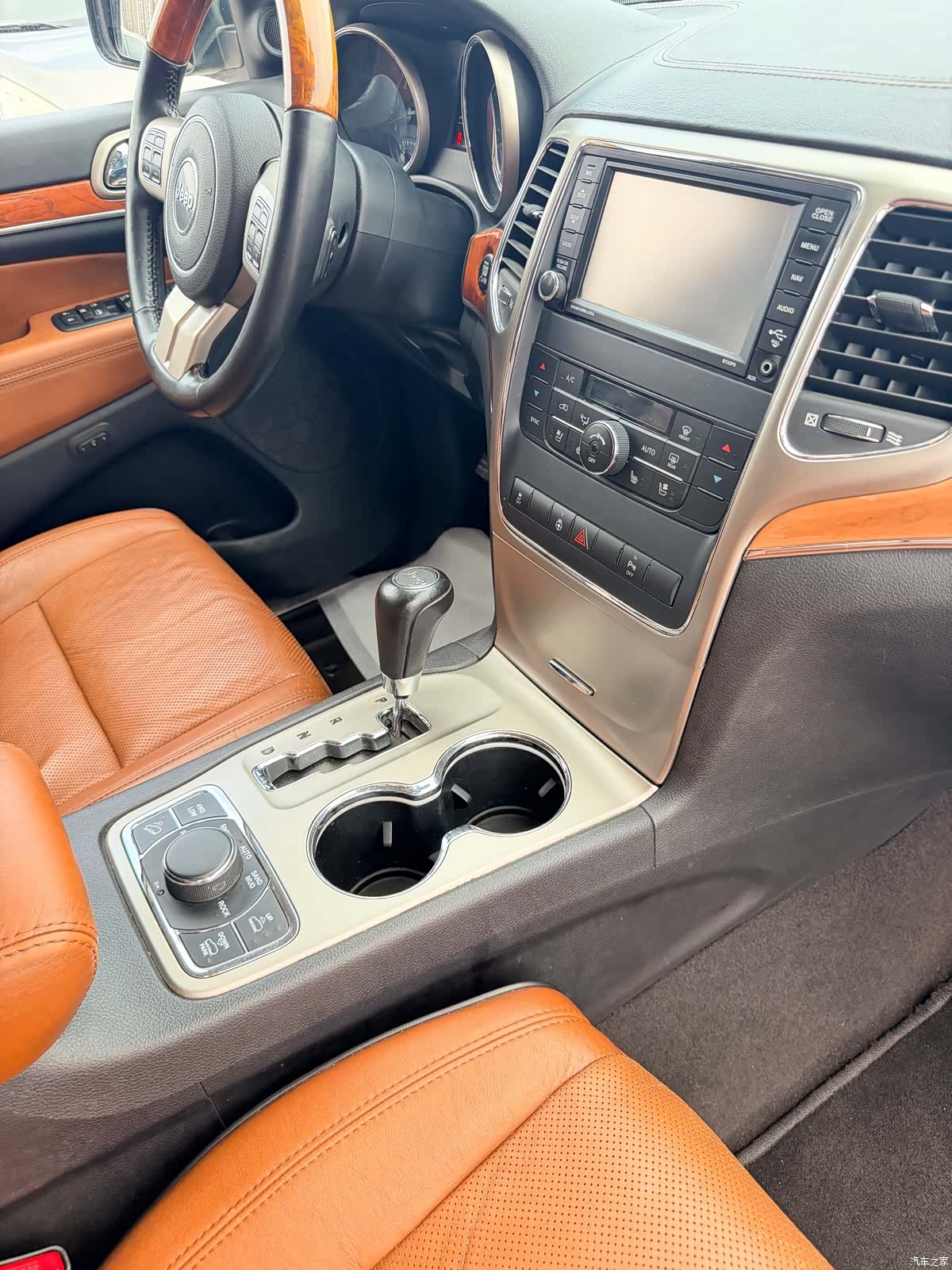 Jeep Grand Cherokee, 2012 17