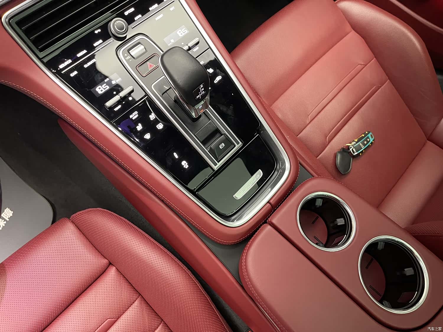 Porsche Panamera, 2023 31