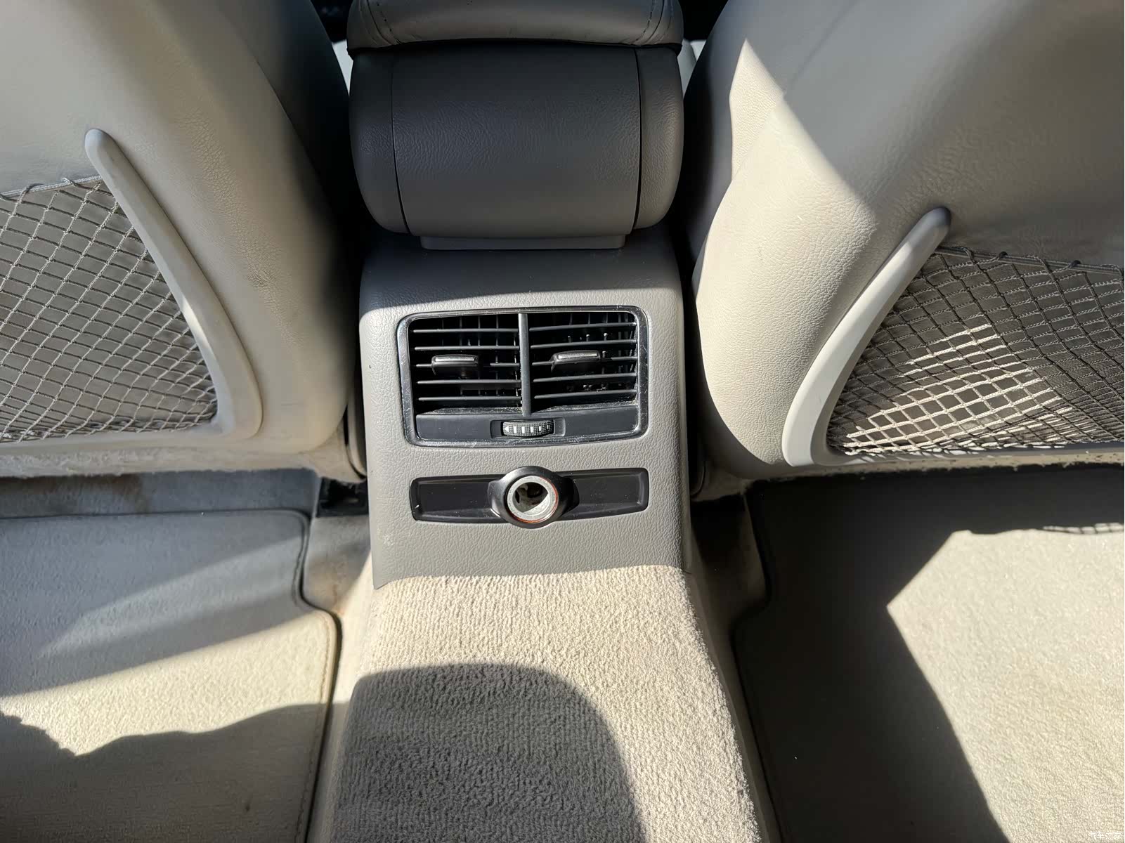 Audi A6L, 2012 15