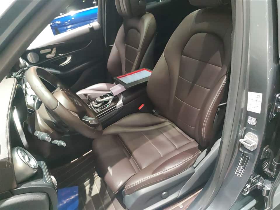 Mercedes-Benz GLC Mercedes-Benz GLC