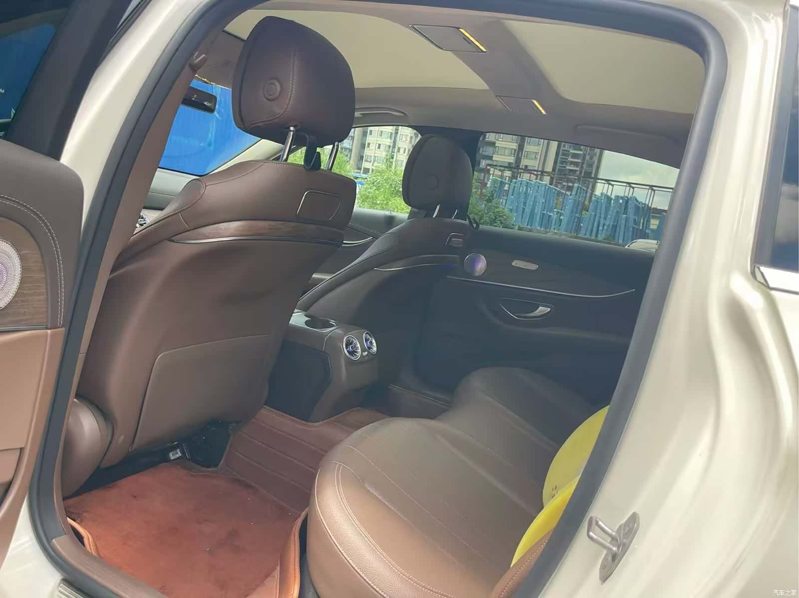 Mercedes-Benz E-Class, 2019 7