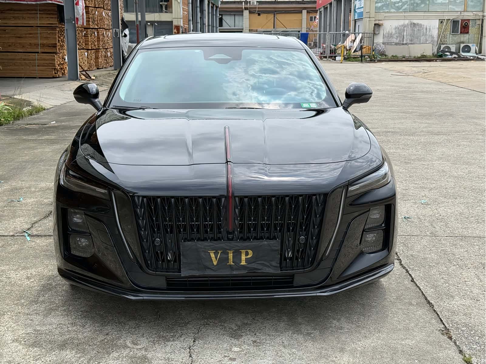 Hongqi H5, 2024 3