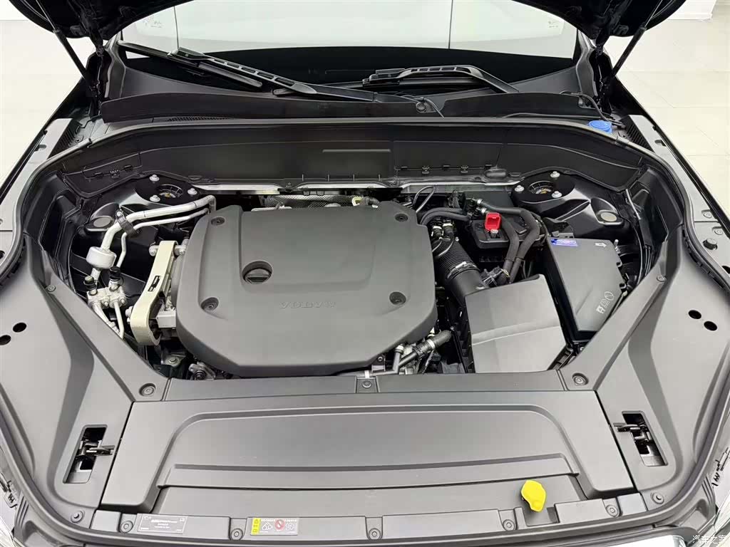 Volvo XC90, 2022 24