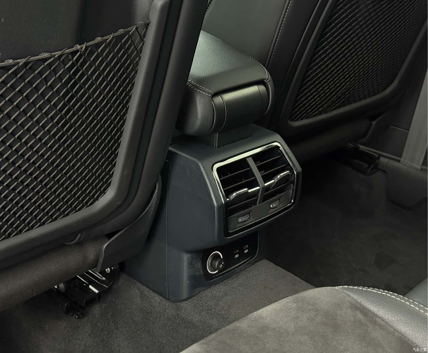 Audi Q3, 2022 15
