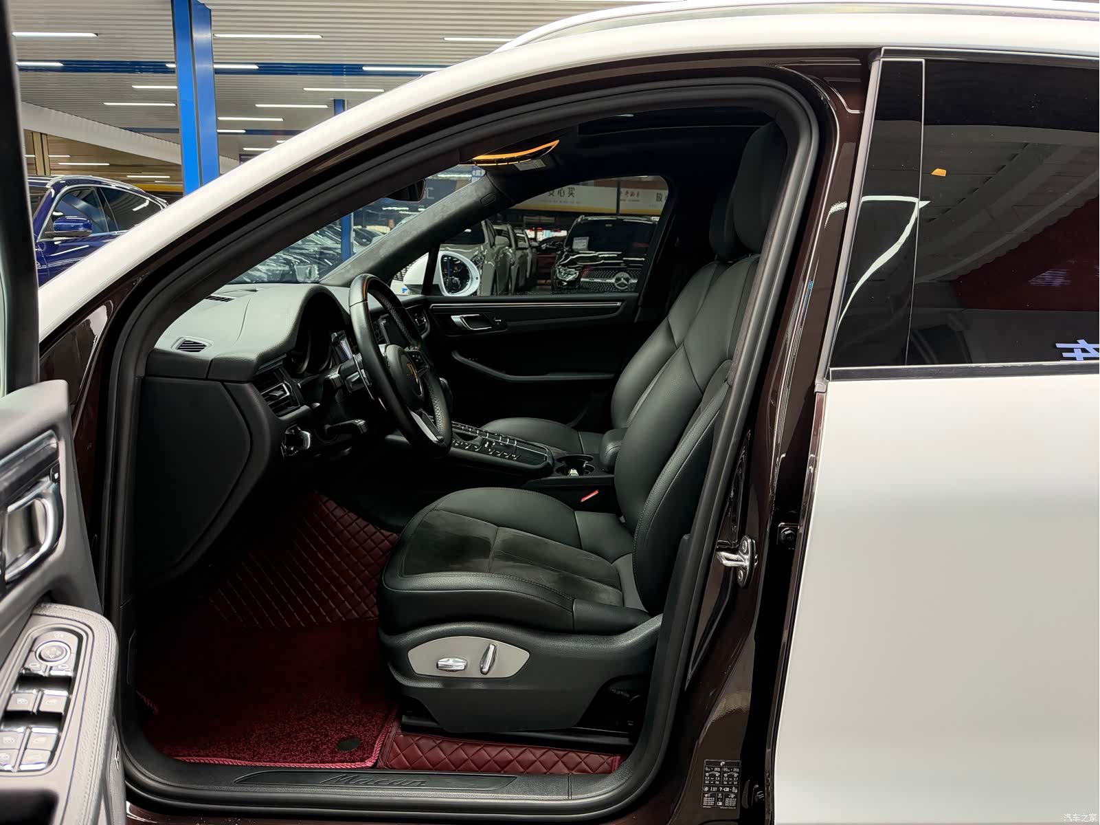Porsche Macan, 2022 6