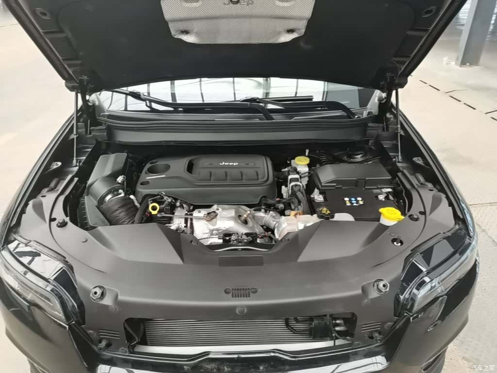 Jeep Cherokee, 2019 20