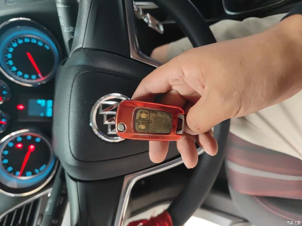 Buick Encore, 2015 9