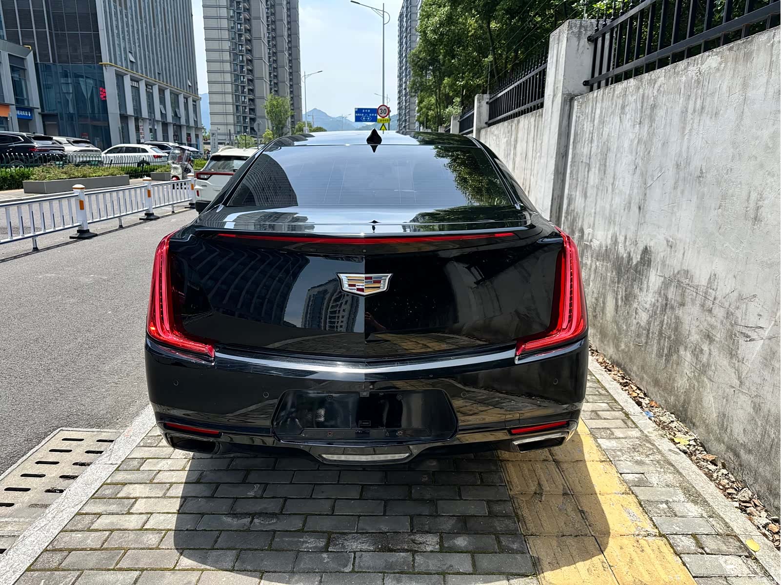 Cadillac XTS, 2019 8