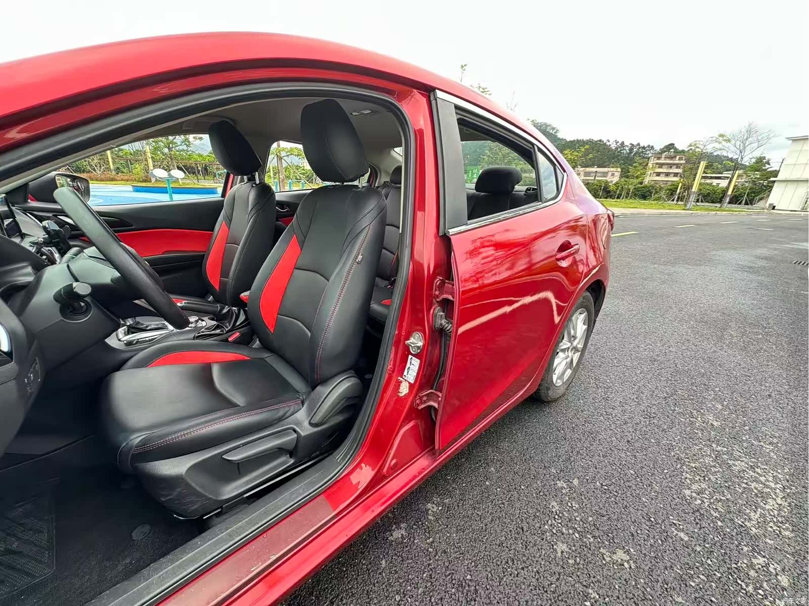 Mazda Mazda3, 2016 10
