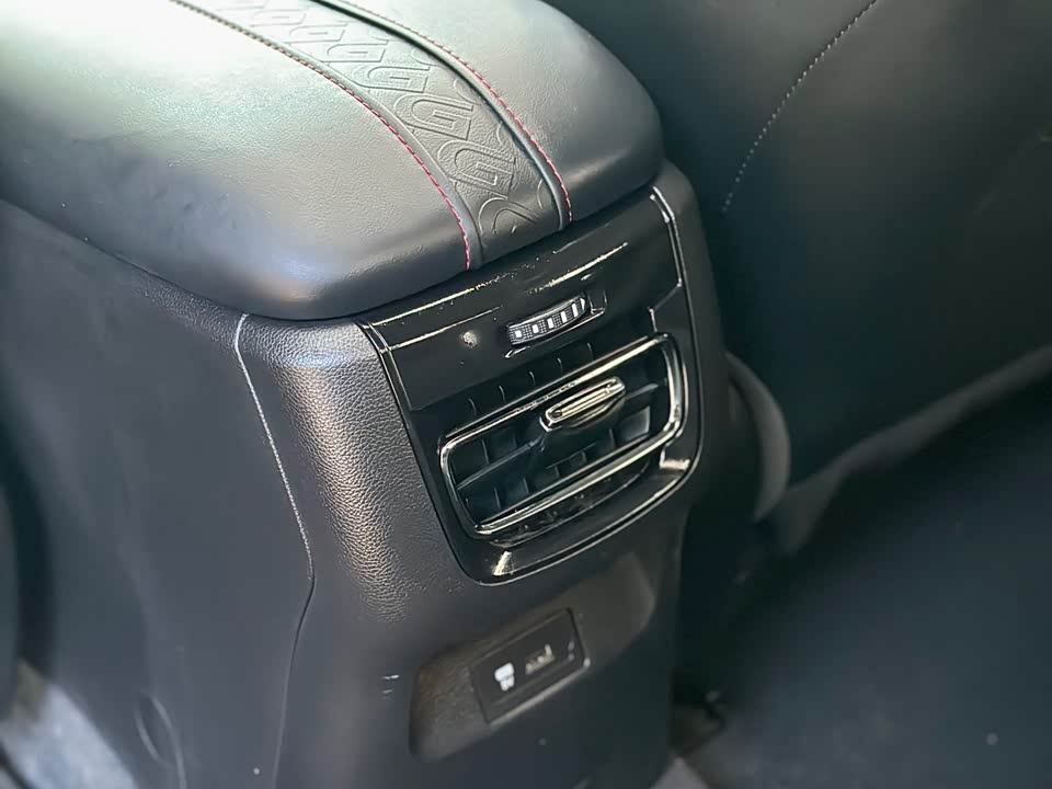 Trumpchi Shadow Leopard