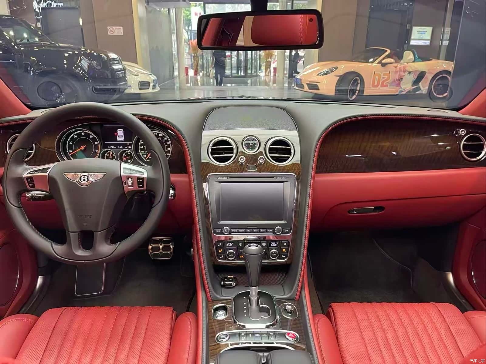 Bentley Flying Spur, 2018 6