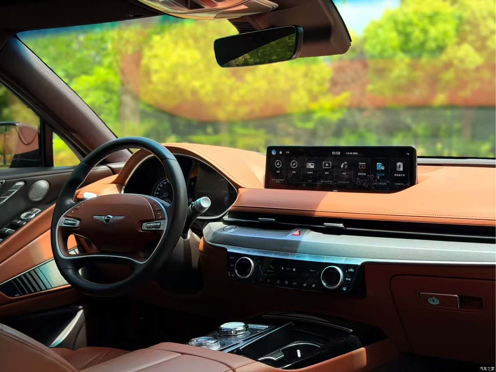 Genesis G80, 2022 11
