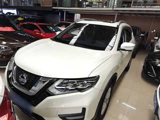 Nissan X-Trail 2020 — купить из Китая под заказ