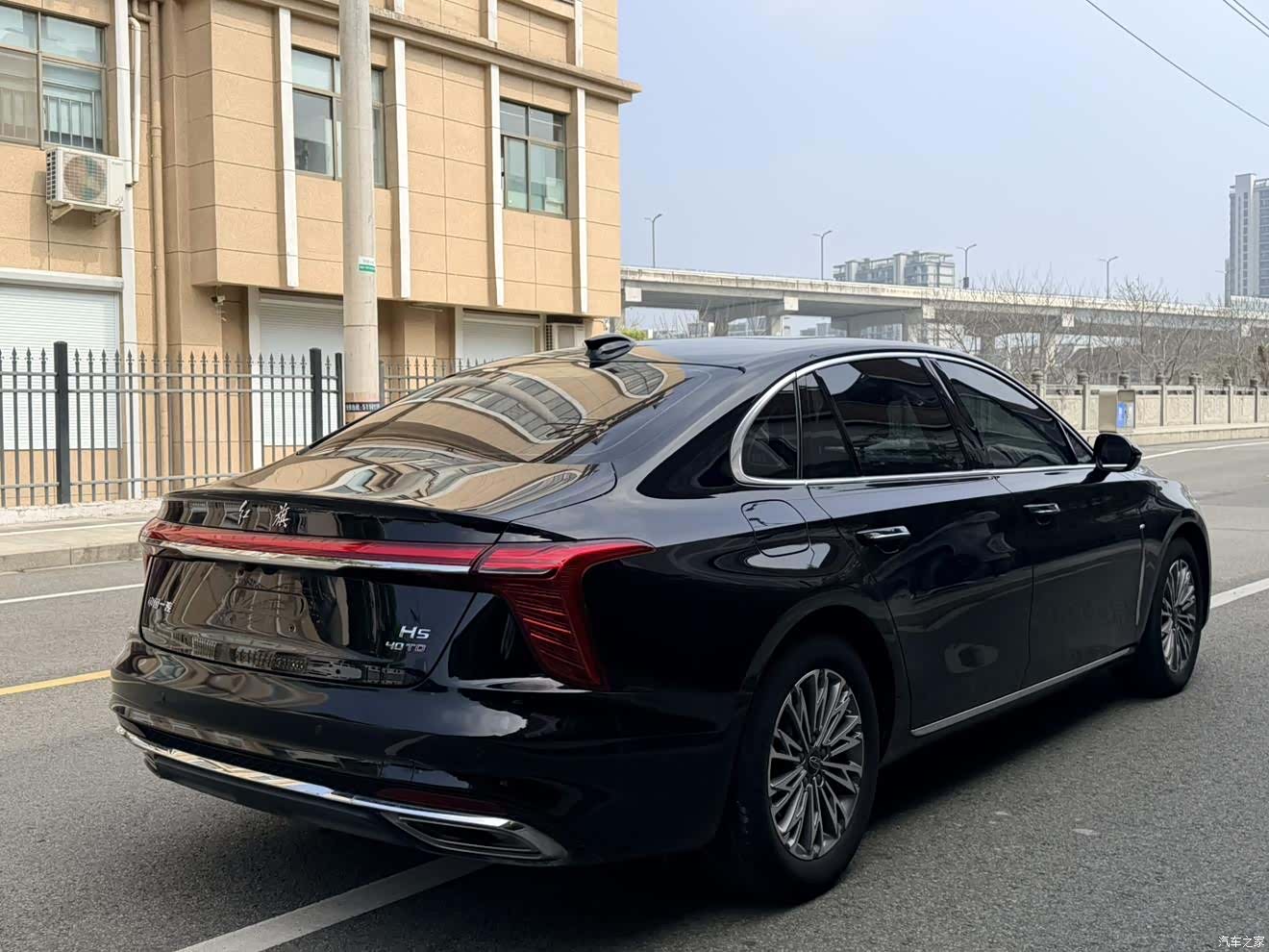 Hongqi H5, 2024 14