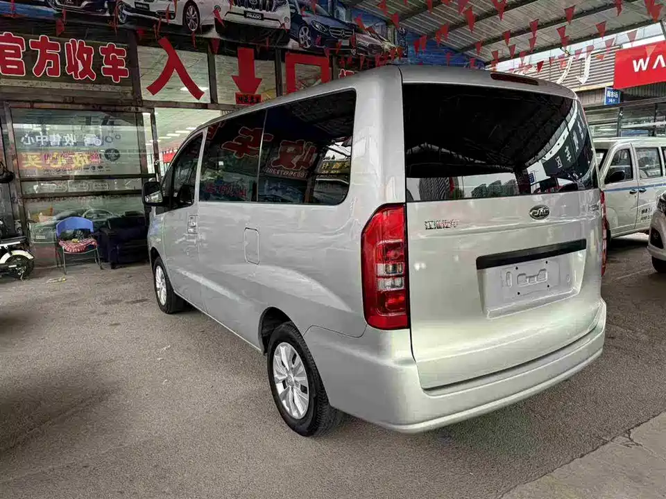 JAC Refine Ruifeng M3