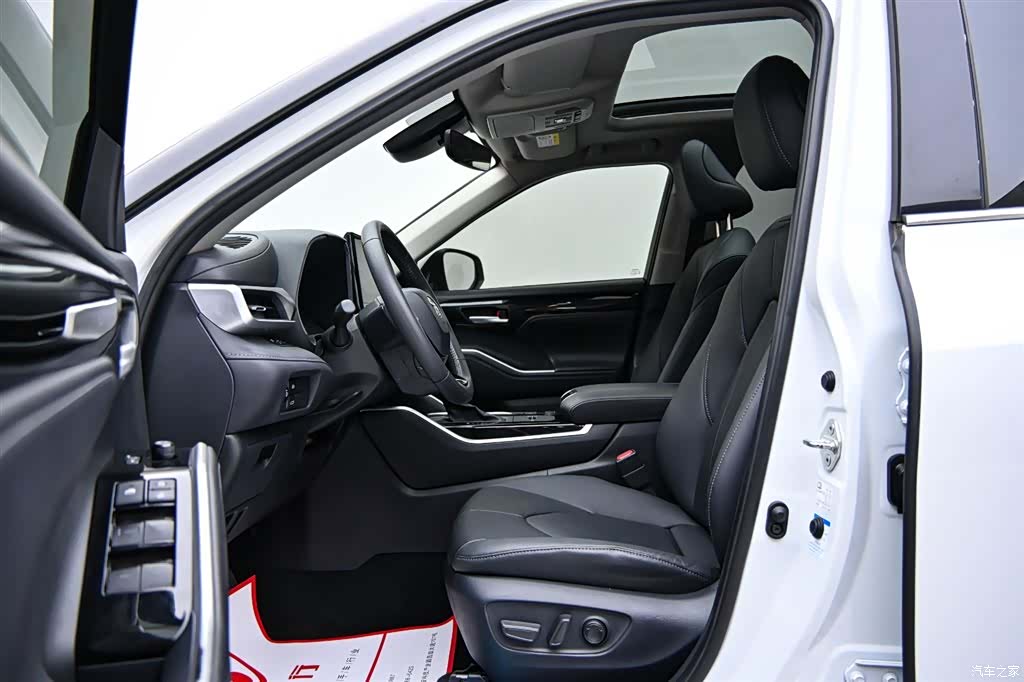 Toyota Highlander, 2023 11
