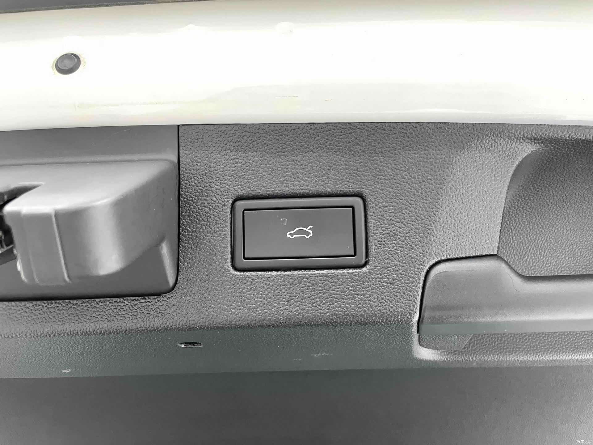 Volkswagen Lamando, 2023 19