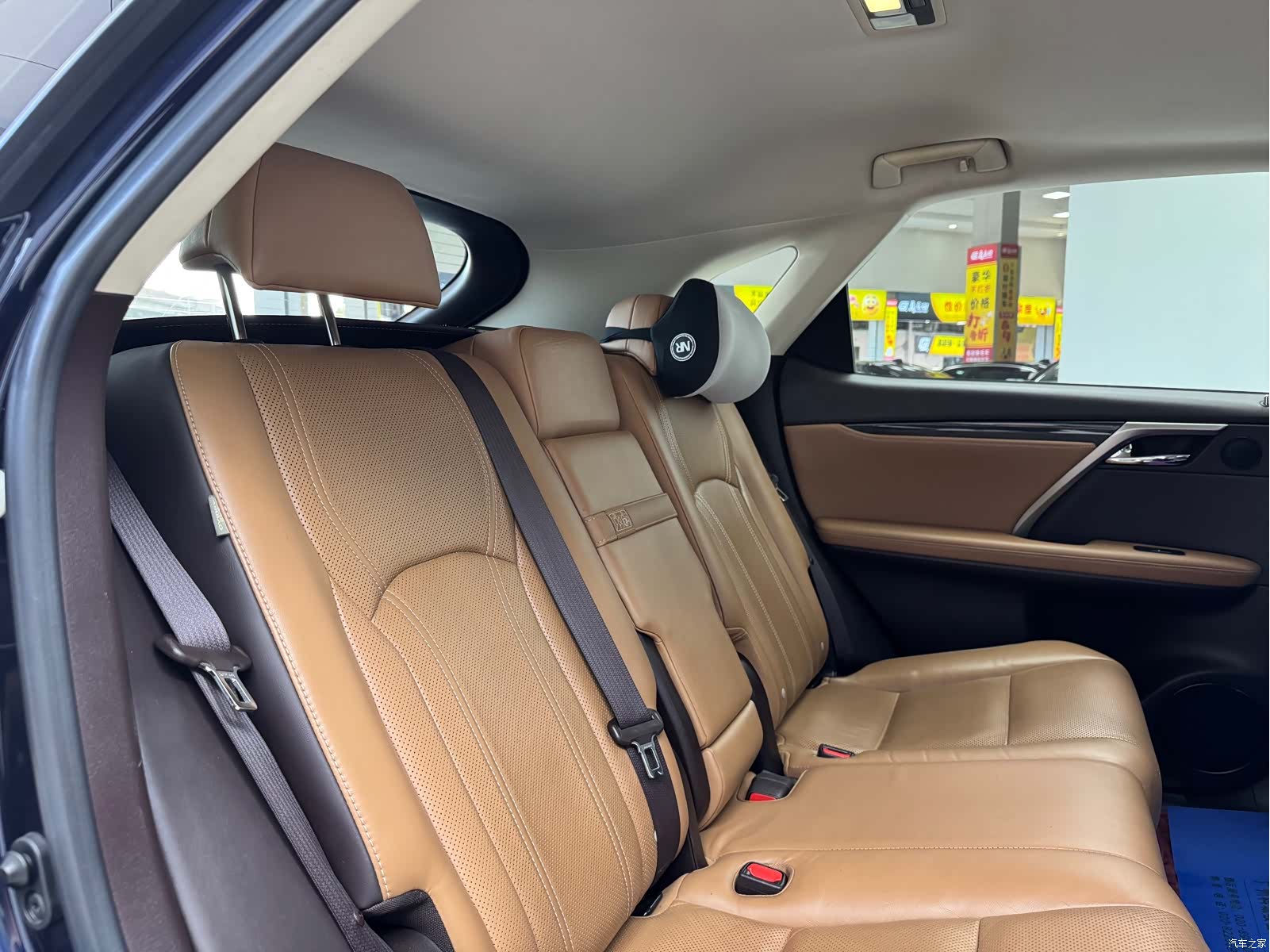Lexus RX, 2017 11