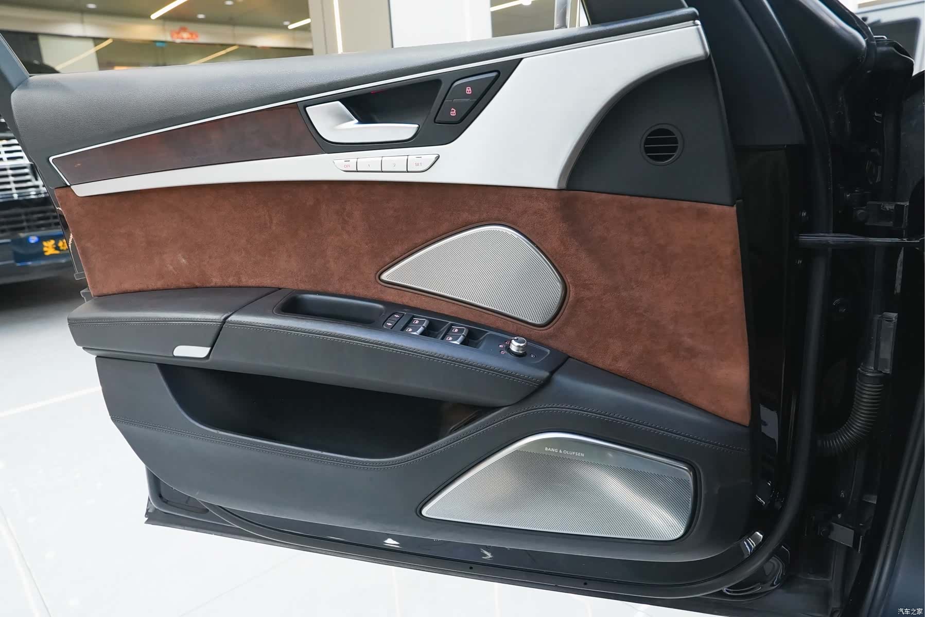Audi A8L, 2012 13