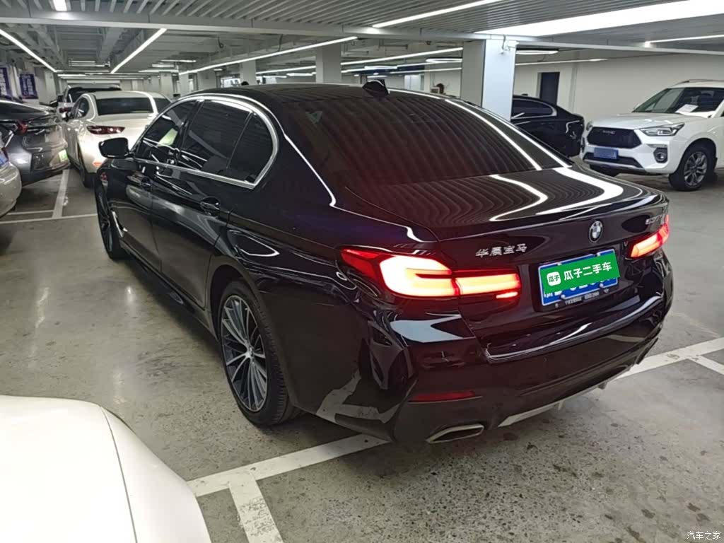 BMW 5 Series, 2023 все фото