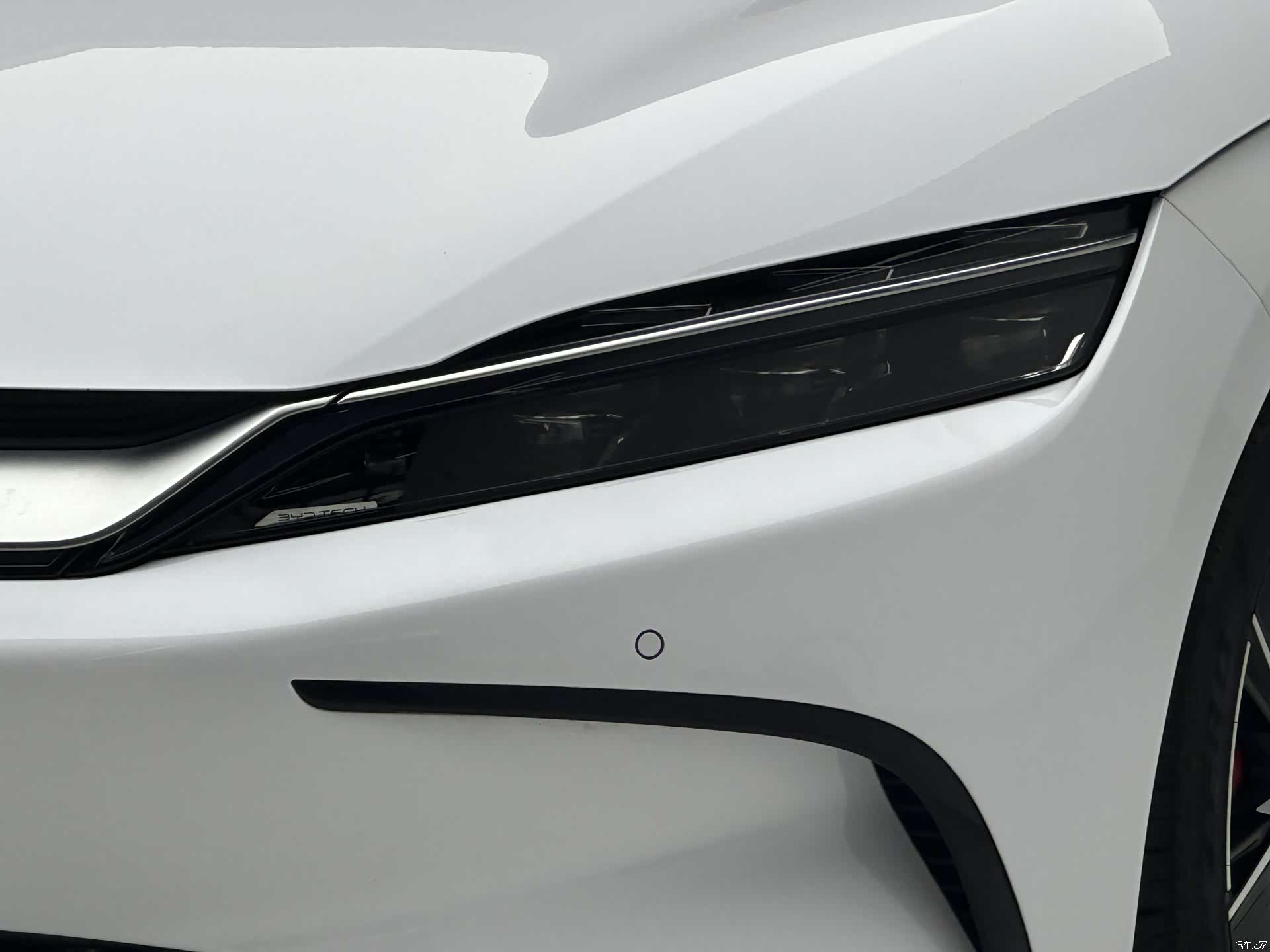 BYD Han, 2023 12
