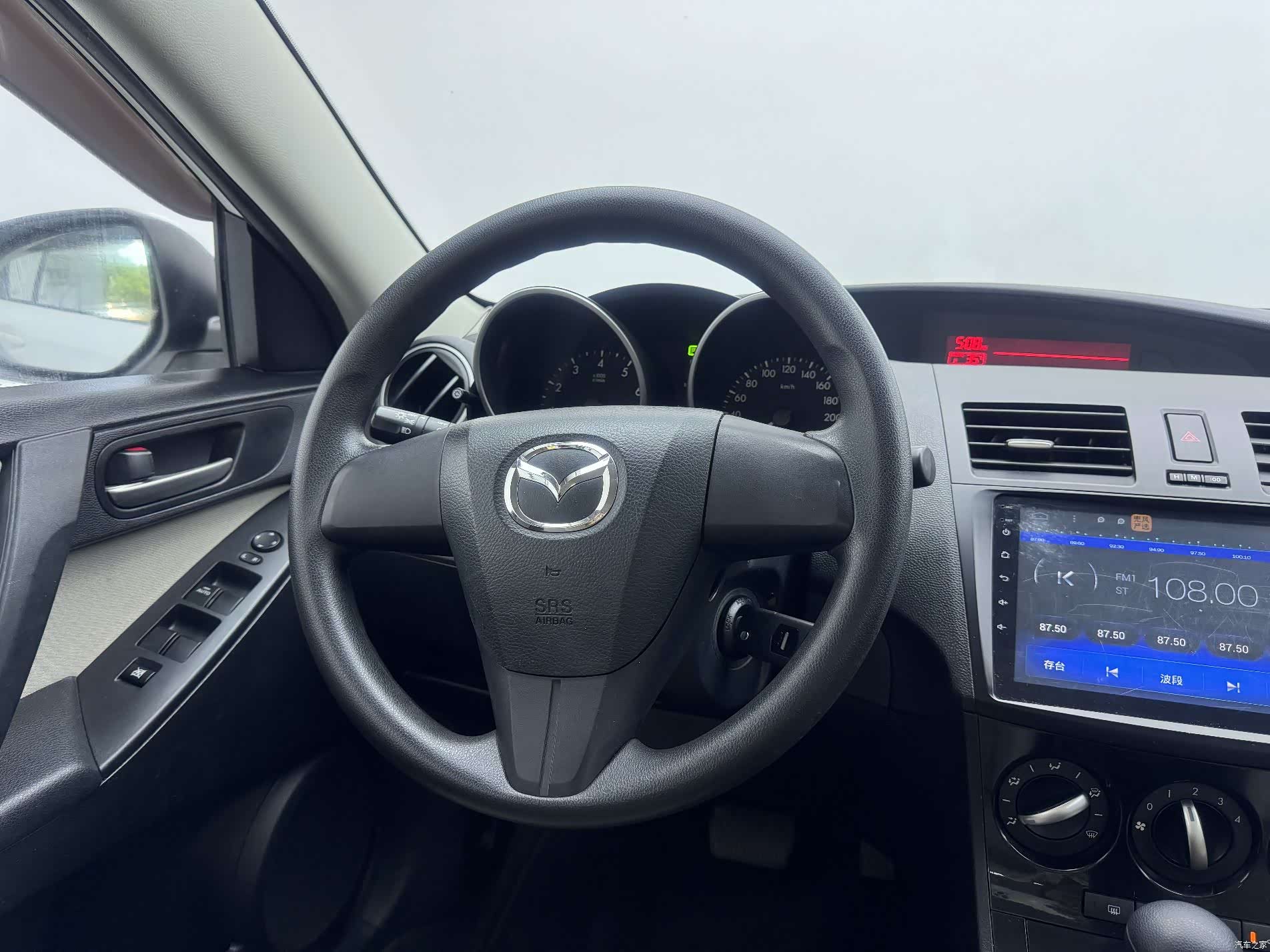 Mazda 3, 2016 12
