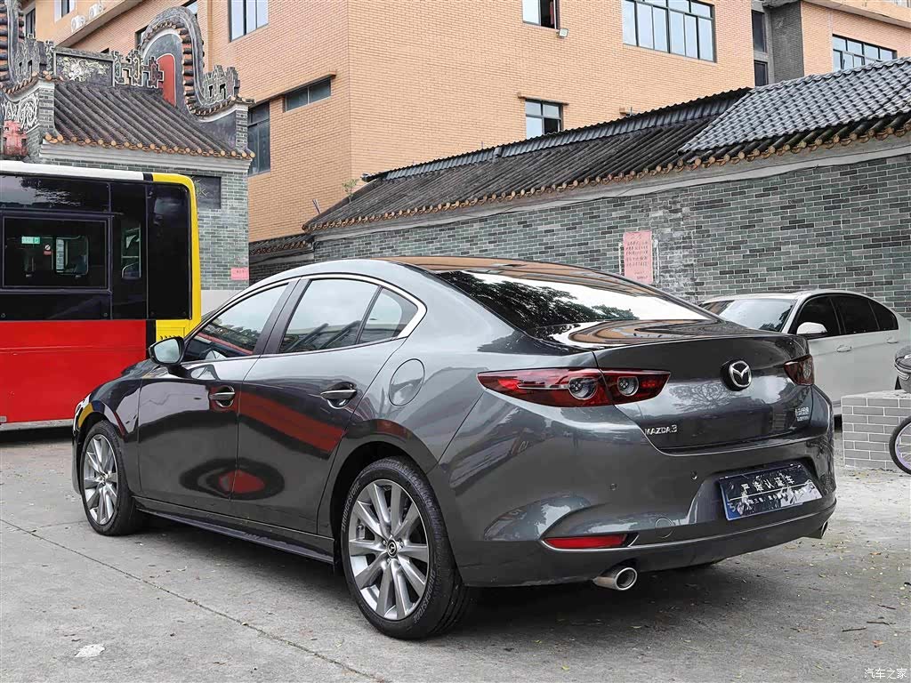 Mazda Mazda3, 2023 9