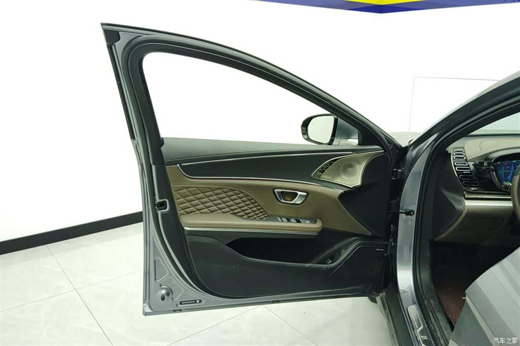 BYD Han, 2024 7