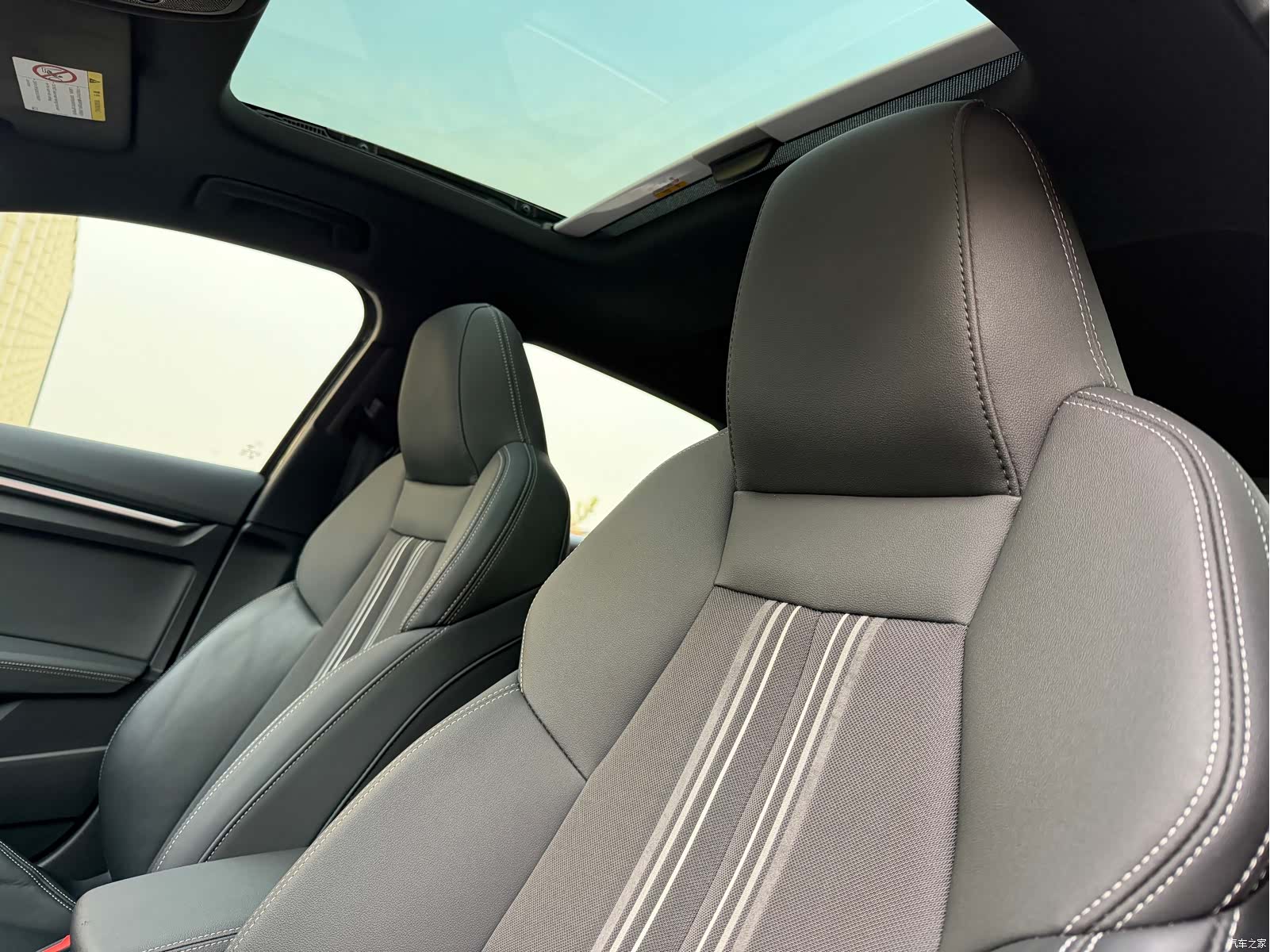 Audi A3, 2023 все фото