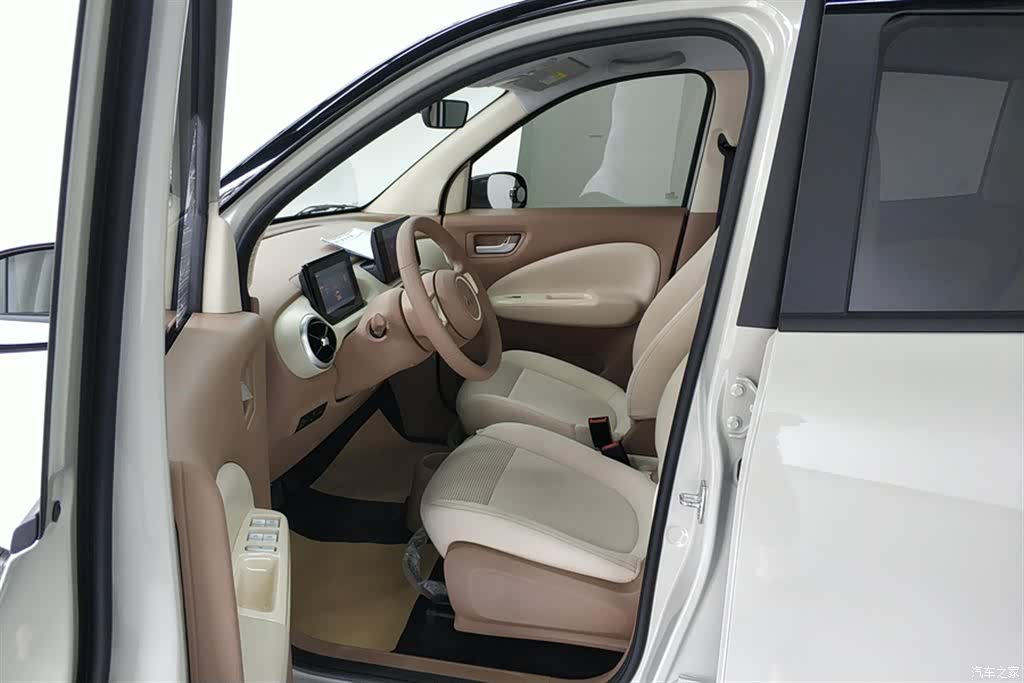 Wuling MINIEV, 2025 9