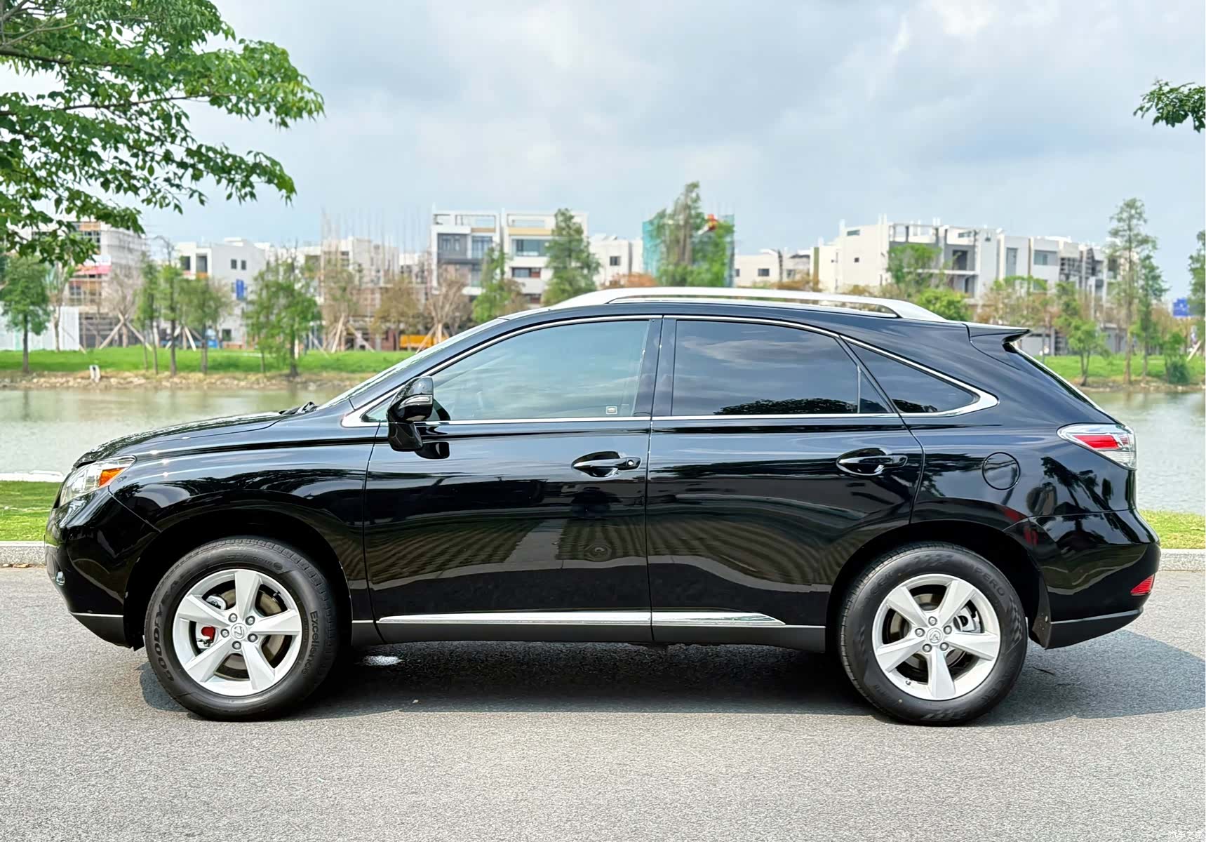 Lexus RX, 2012 3